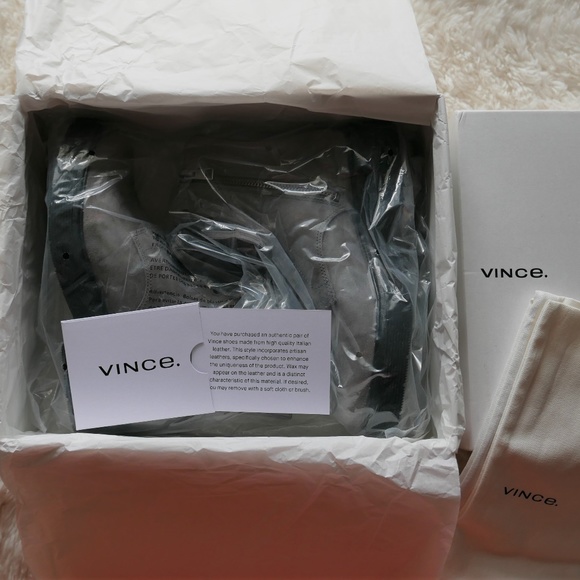 NWT Vince Monastir Lace-Up Suede Boot - Picture 3 of 8